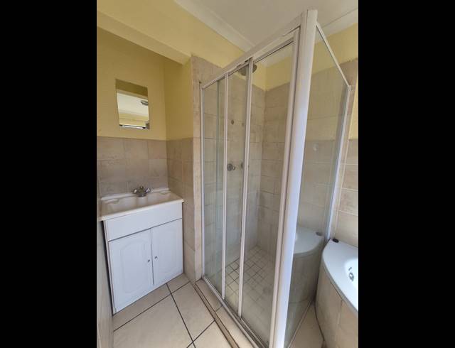 3 BEDROOM TOWNHOUSE FOR SALE IN EDLEEN